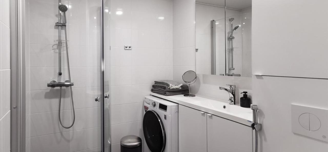New And Cozy Apartment In The Centrum Of Oulu Extérieur photo